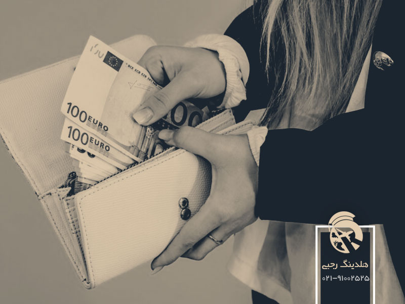 درآمد کارهای دانشجویی ایتالیا