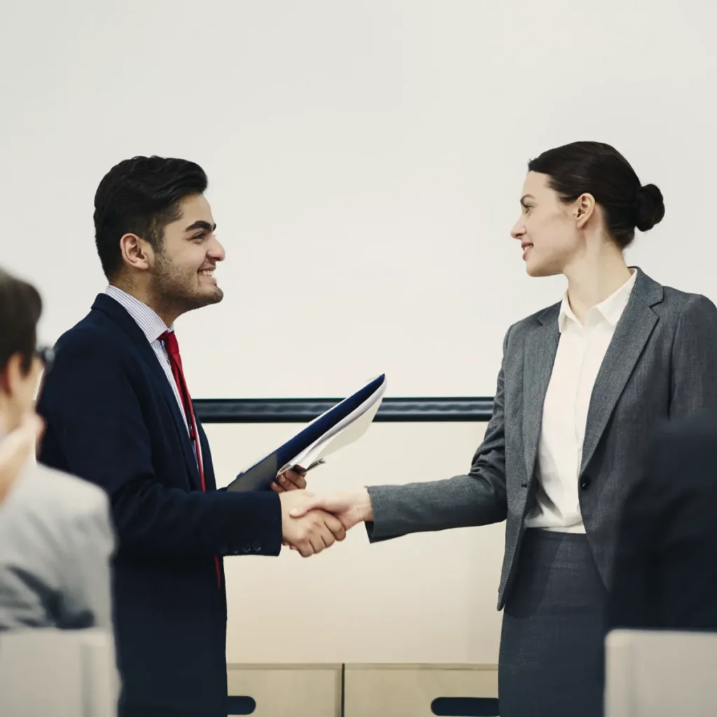 فرصت های کار پس از فارغ التحصیلی در لهستان
